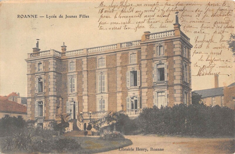 Carte postale ancienne Roanne - Lycee De Jeunes Filles à Roanne