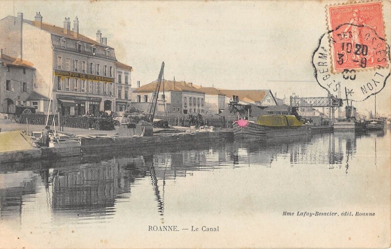 Carte postale ancienne Roanne - Le Canal à Roanne