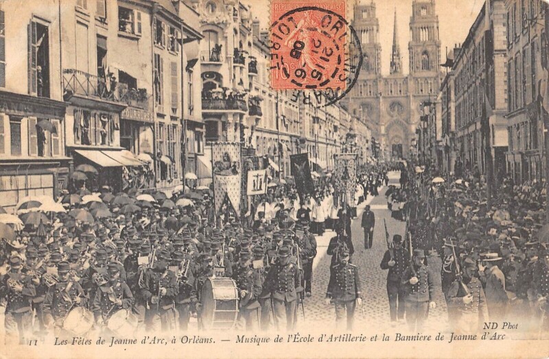 Carte postale ancienne Orleans - Fetes Jeanne D'Arc - Musique De L'Ecole D'Artillerie