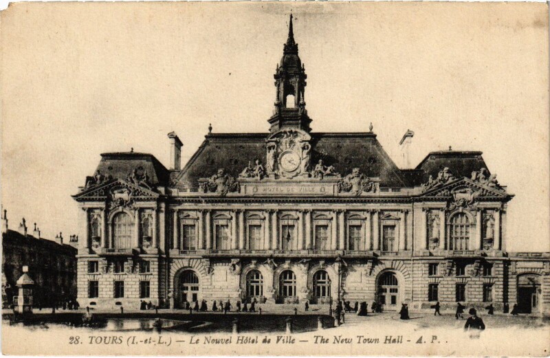 Carte postale ancienne Tours Hotel de Ville à Tours