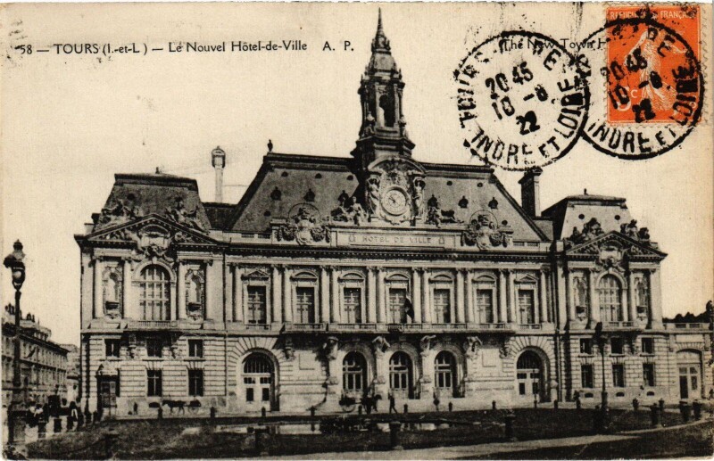 Carte postale ancienne Tours Hotel de Ville à Tours