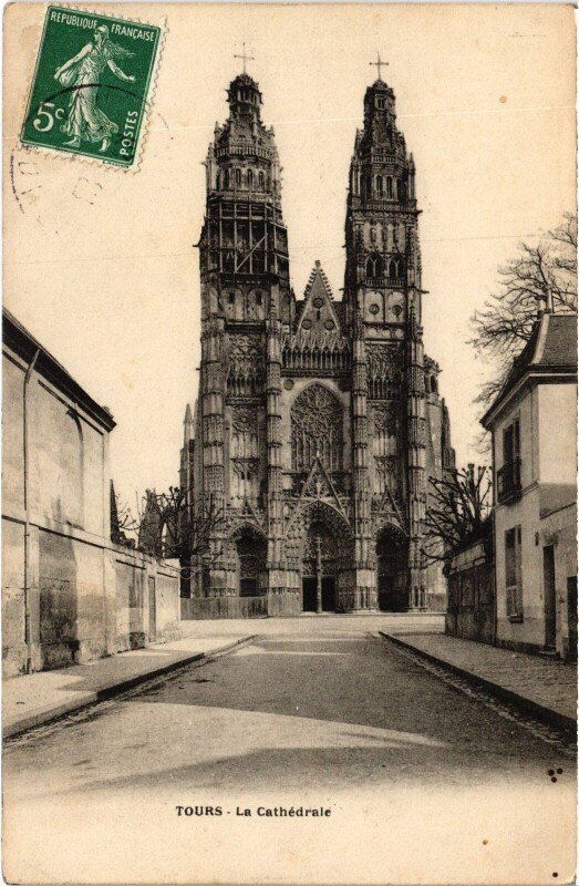 Carte postale ancienne Tours La Cathedrale à Tours
