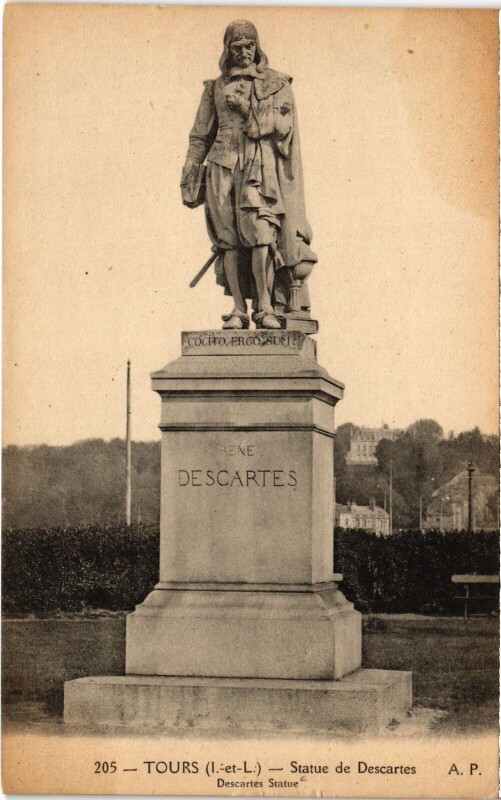 Carte postale ancienne Tours Statue de Descartes à Descartes