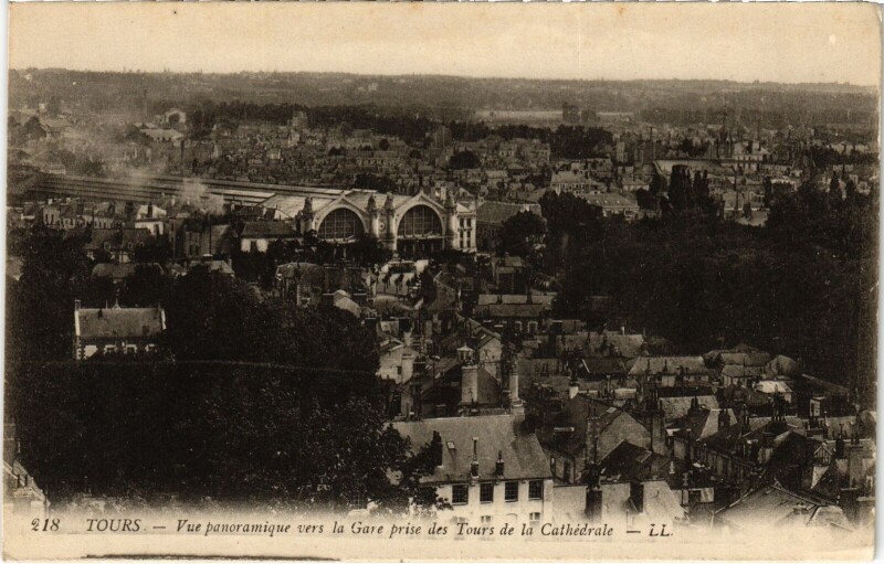 Carte postale ancienne Tours vue panoramique à Tours