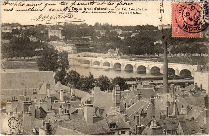 Carte postale ancienne Tours Pont de Pierre à Tours