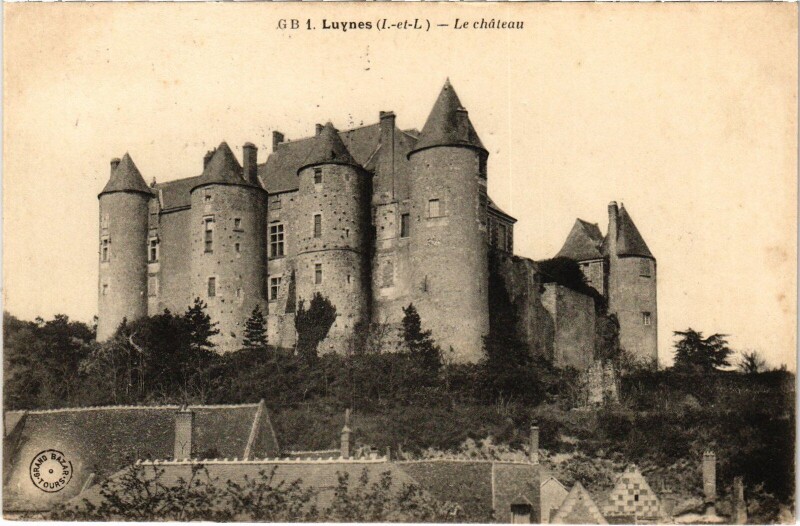 Carte postale ancienne Luynes Le Chateau à Luynes