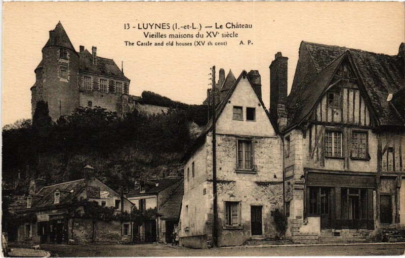 Carte postale ancienne Luynes Le Chateau à Luynes