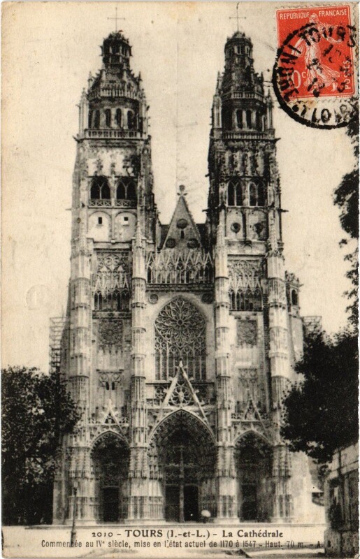 Carte postale ancienne Tours La Cathedrale à Tours