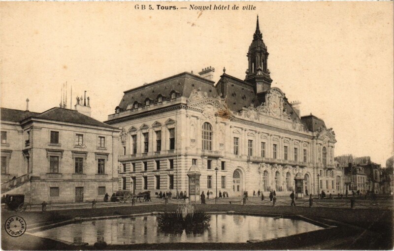 Carte postale ancienne Tours Hotel de Ville à Tours