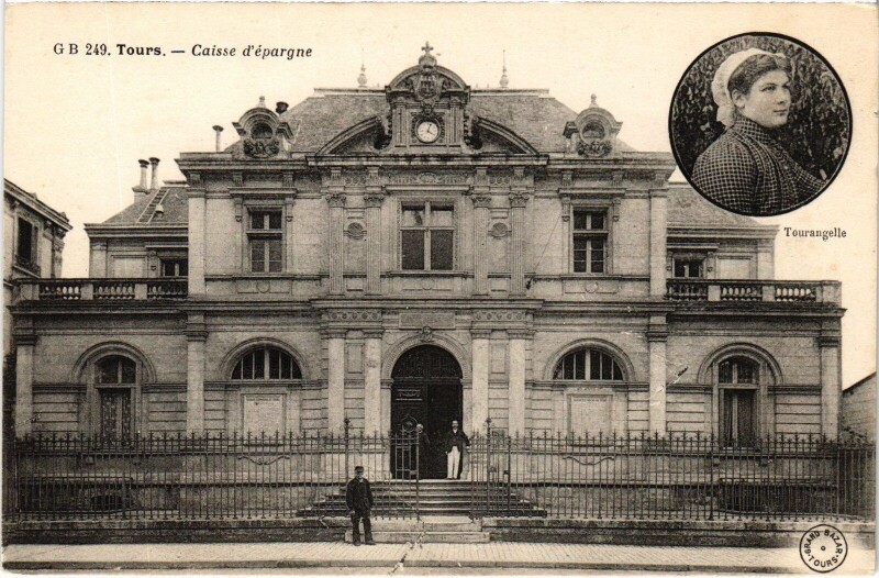 Carte postale ancienne Tours Caisse d'epargne à Tours