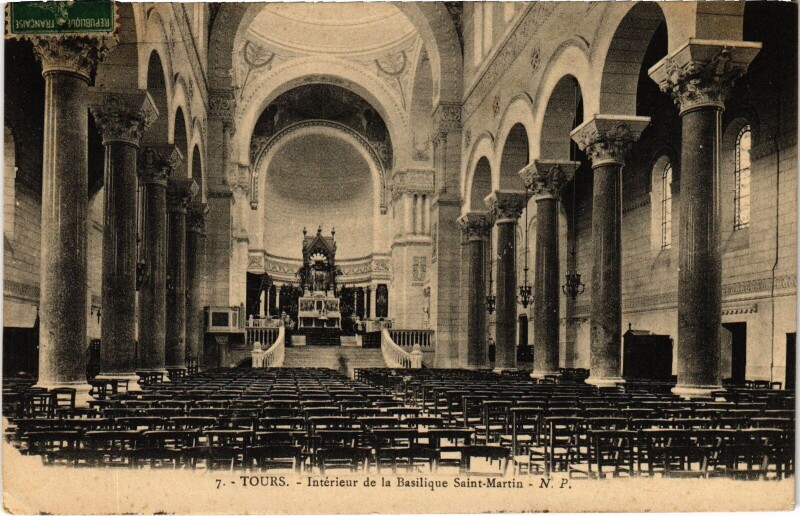 Carte postale ancienne Tours Basilique Saint-Martin interieur à Tours