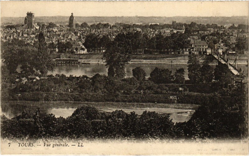 Carte postale ancienne Tours vue generale à Tours