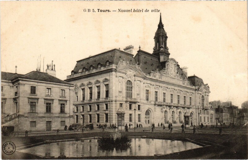 Carte postale ancienne Tours Hotel de Ville à Tours