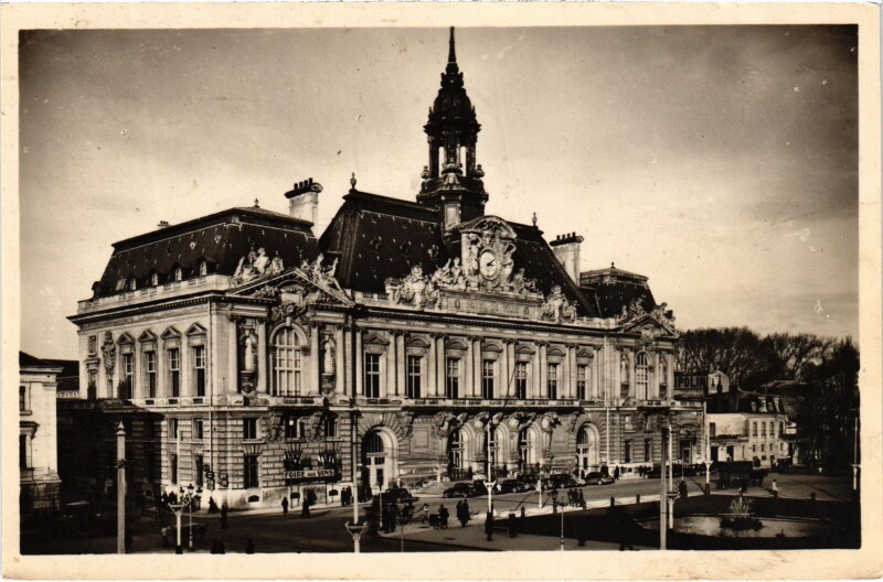 Carte postale ancienne Tours Hotel de Ville à Tours