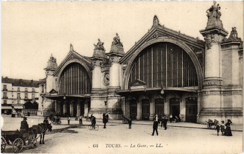 Carte postale ancienne Tours La Gare à Tours