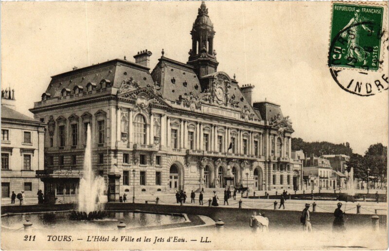 Carte postale ancienne Tours Hotel de Ville à Tours