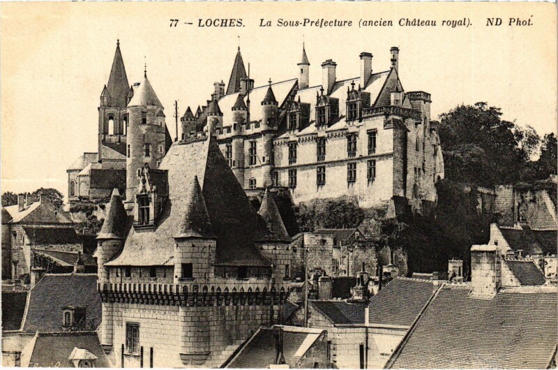 Carte postale ancienne Loches Sous Prefecture à Loches
