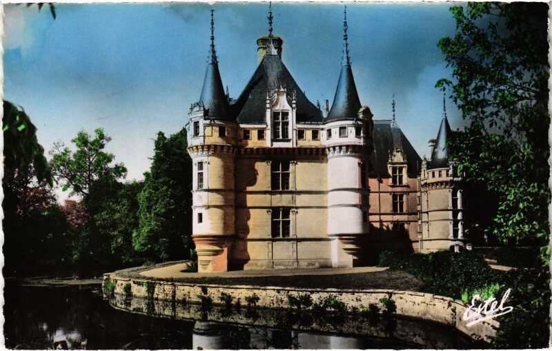 Carte postale ancienne Azay le Rideau Le Chateau à Azay-le-Rideau