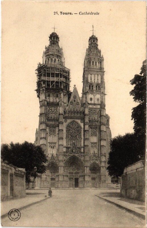 Carte postale ancienne Tours La Cathedrale à Tours