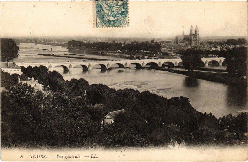 Carte postale ancienne Tours vue generale à Tours
