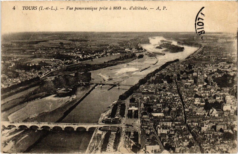 Carte postale ancienne Tours vue panoramique à Tours