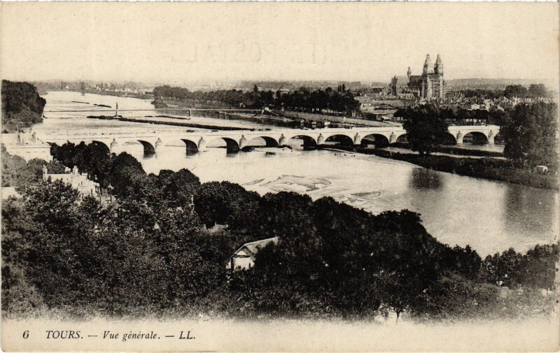 Carte postale ancienne Tours vue generale à Tours