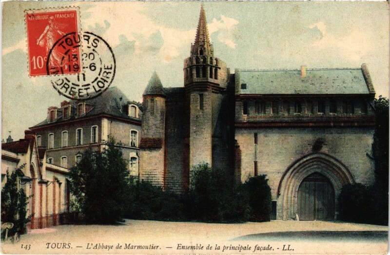 Carte postale ancienne Tours Abbaye de Marmoutier à Tours