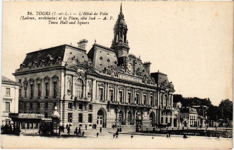 Carte postale ancienne Tours Hotel de Ville à Tours