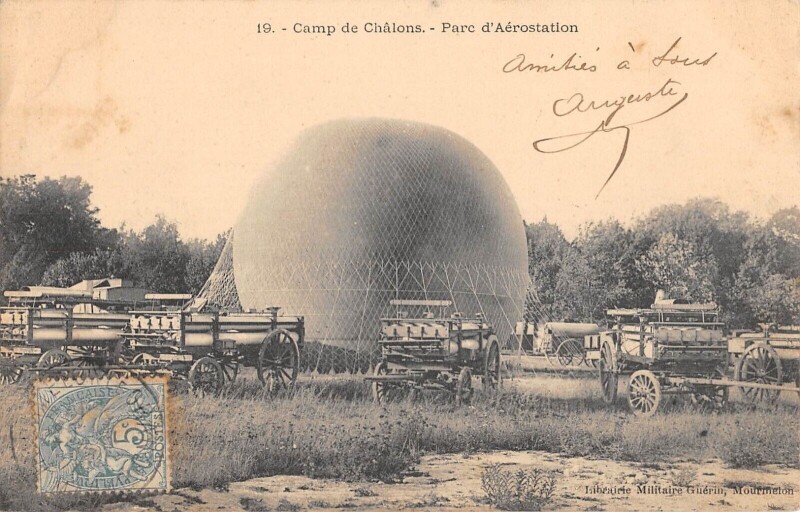 Carte postale ancienne Camp De Chalons - Parc D'Aerostation - Ballon Captif