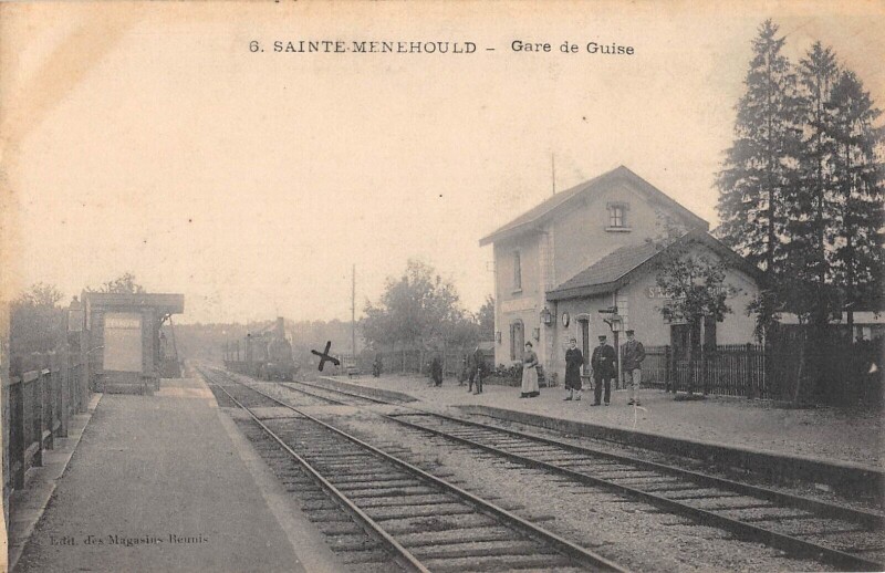 Carte postale ancienne Sainte Menehould - Gare De Guise - Train à Sainte-Menehould