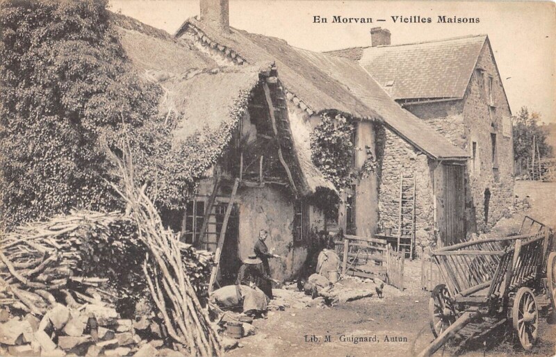 Carte postale ancienne En Morvan - Vieilles Maisons