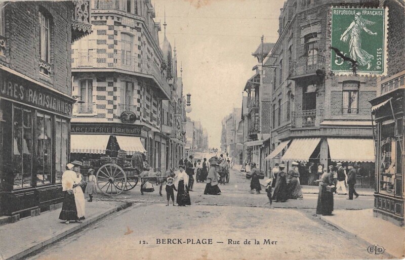 Carte postale ancienne Berck Plage - Rue De La Mer à Berck