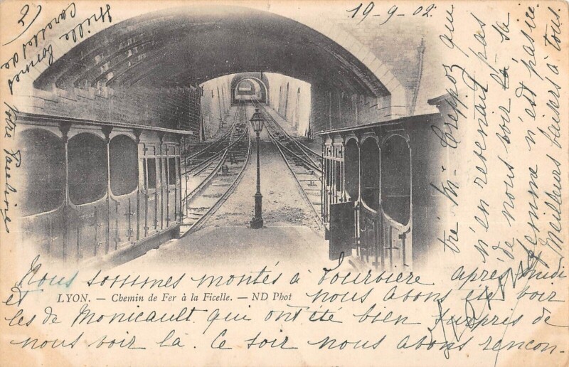 Carte postale ancienne Lyon - Chemin De Fer A La Ficelle
