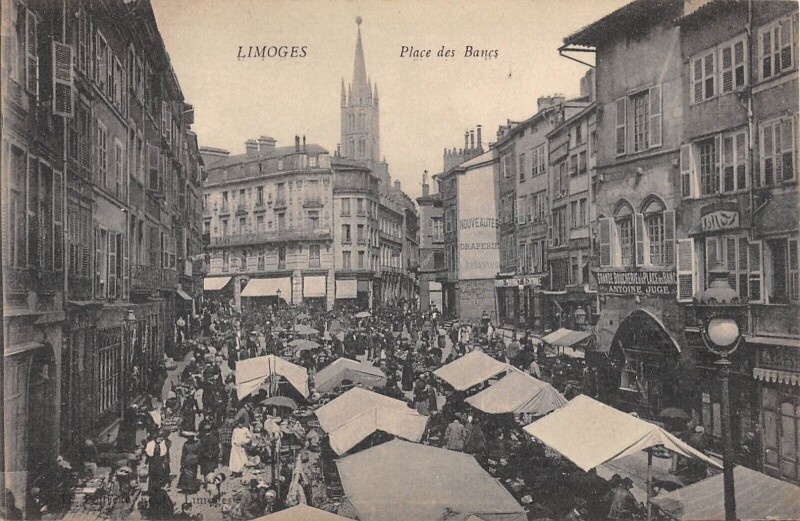 Carte postale ancienne Limoges - Place Des Bancs à Limoges