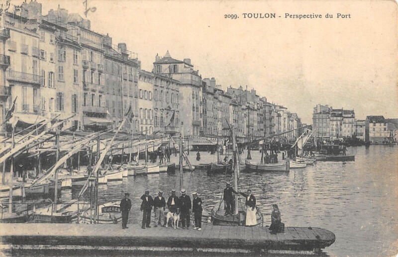 Carte postale ancienne Toulon - Perspective Du Port à Toulon