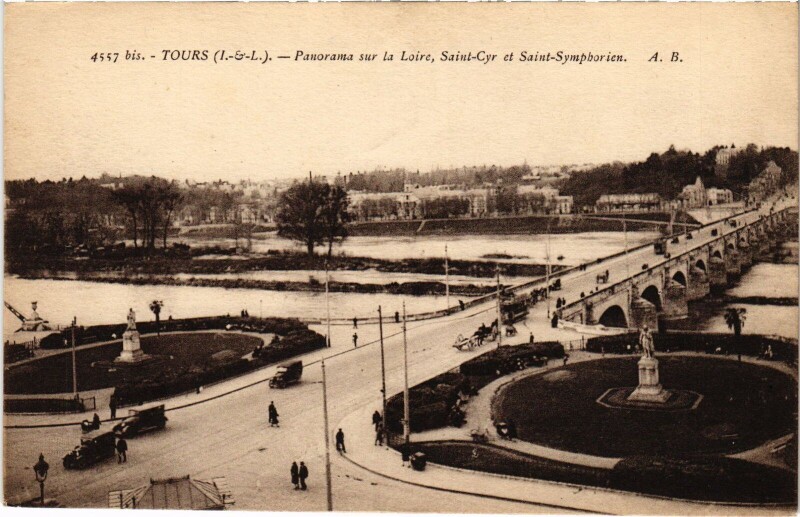 Carte postale ancienne Tours Panorama à Tours