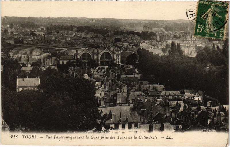 Carte postale ancienne Tours Vue Panoramique à Tours