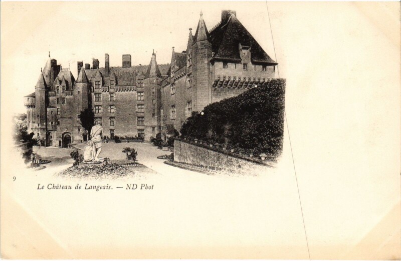 Carte postale ancienne Langeais Le Chateau à Langeais