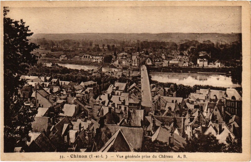 Carte postale ancienne Chinon Vue Generale à Chinon