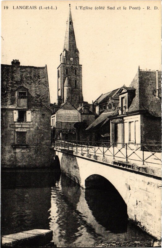 Carte postale ancienne Langeais Eglise à Langeais