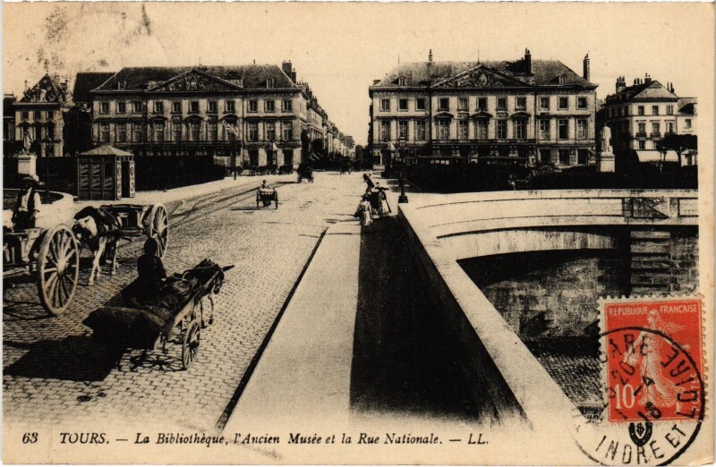 Carte postale ancienne Tours Bibliotheque - Ancien Musee à Tours