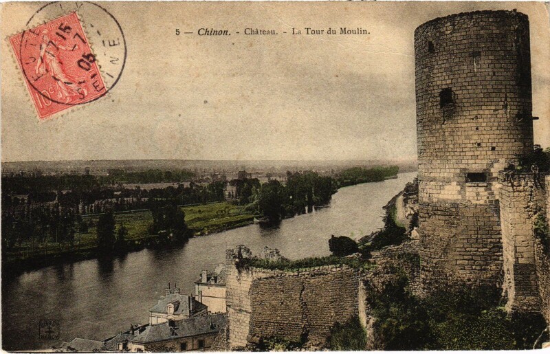 Carte postale ancienne Chinon Chateau - Tour du Moulin - Vienne à Chinon