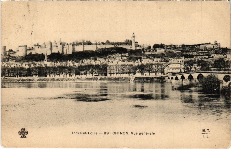 Carte postale ancienne Chinon Vue Generale à Chinon