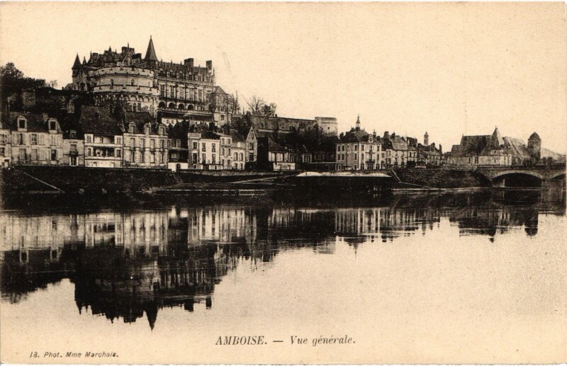 Carte postale ancienne Amboise Vue Generale à Amboise