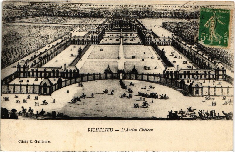 Carte postale ancienne Richelieu Ancien Chateau à Richelieu