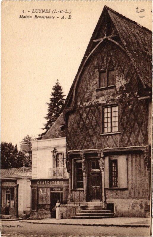 Carte postale ancienne Luynes Maison Renaissance à Luynes