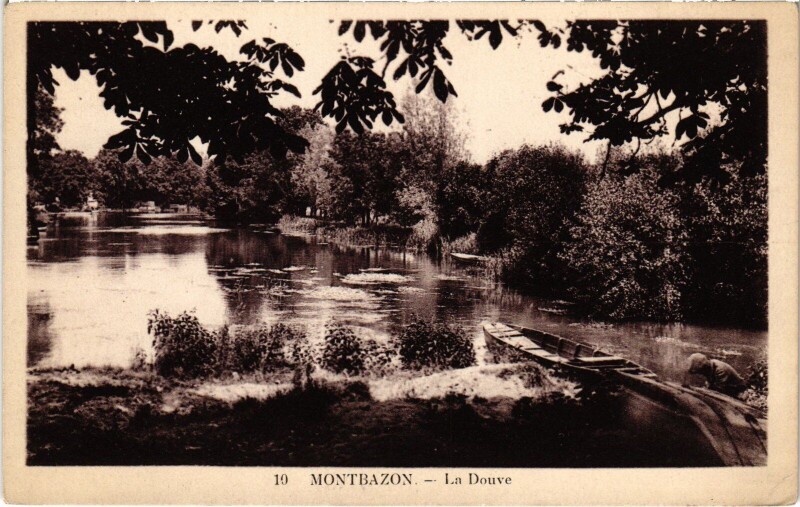 Carte postale ancienne Montbazon La Douve à Montbazon