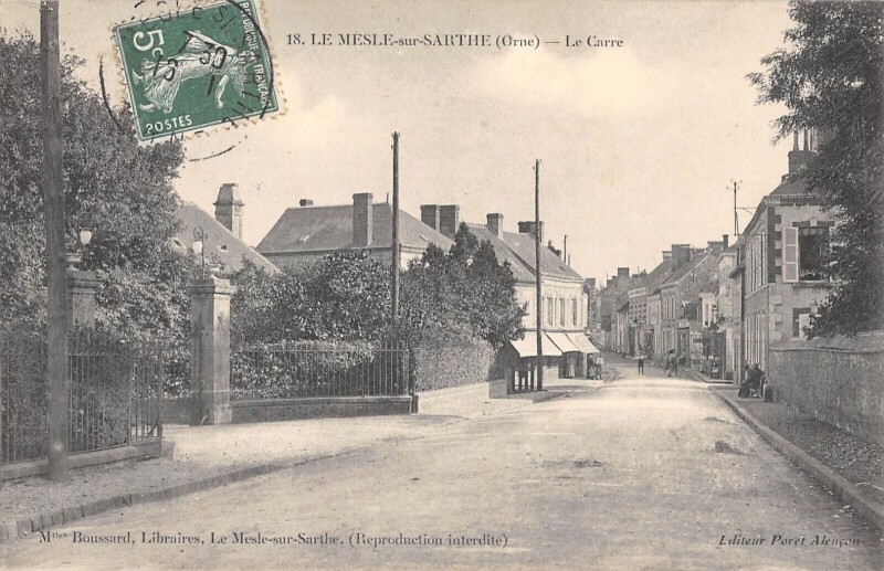 Carte postale ancienne Le Mesle Sur Sarthe - Le Carre