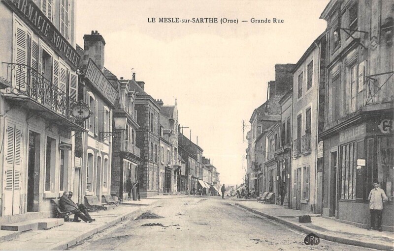 Carte postale ancienne Le Mesle Sur Sarthe - Grande Rue
