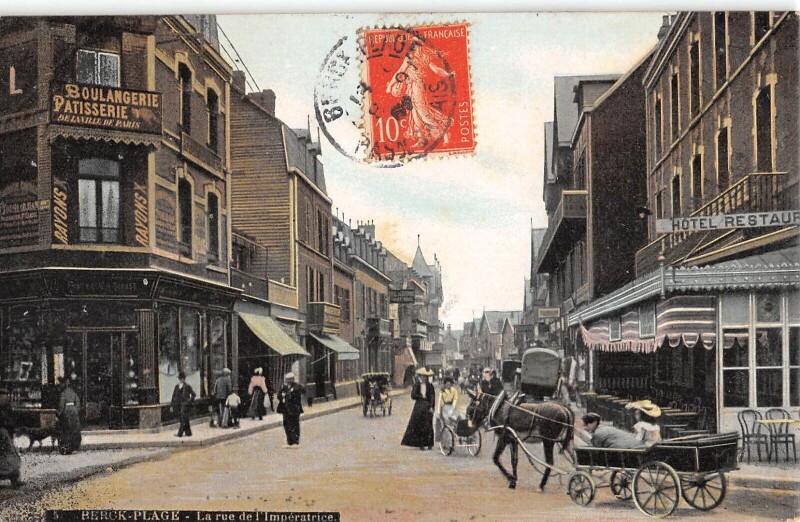 Carte postale ancienne Berck Plage - La Rue De L'Imperatrice à Berck